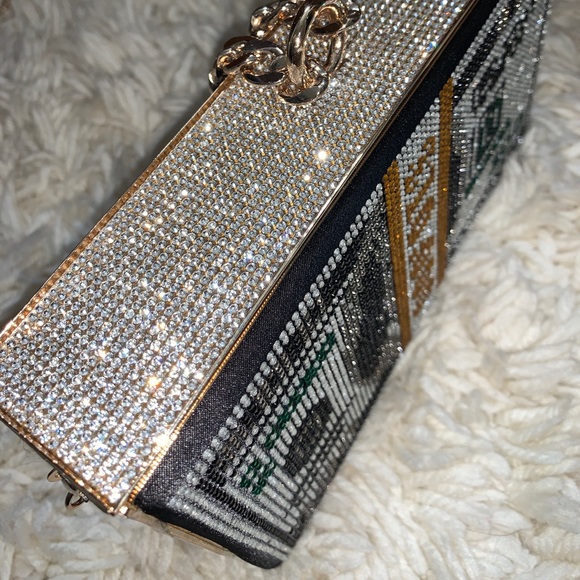 Women’s Swarovski Crystal Money Clutch/Purse - Picture 3 of 16